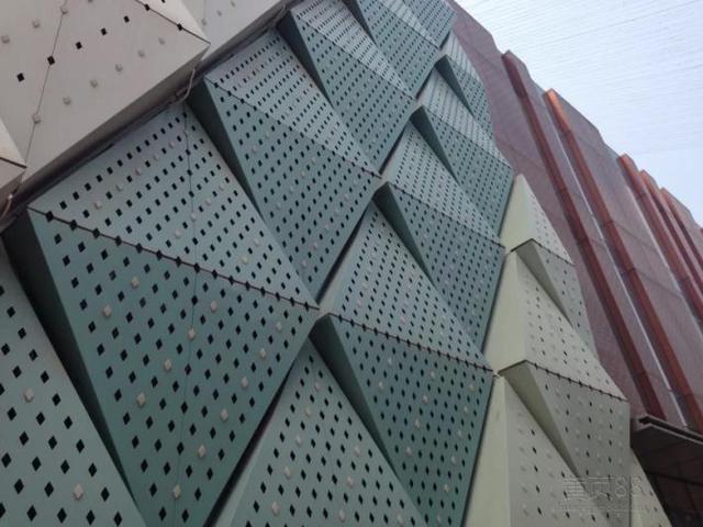 沖孔鋁單板的沖孔率
